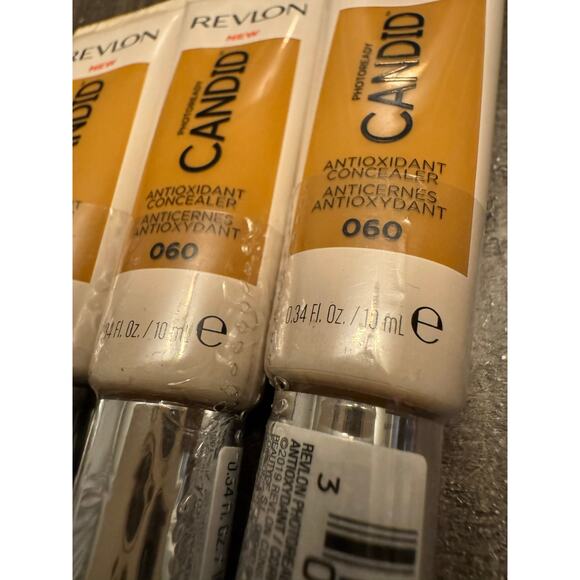 Revlon Photoready Candid Antioxidant Concealer #060 0.34 Fl. Oz /10ml Set of 4 - Picture 3 of 6